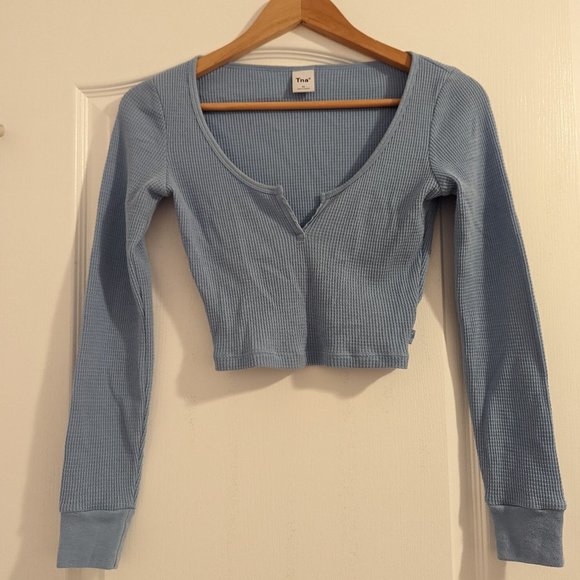 Aritzia TNA cropped waffle long sleeve (limited edition!) - Picture 2 of 3
